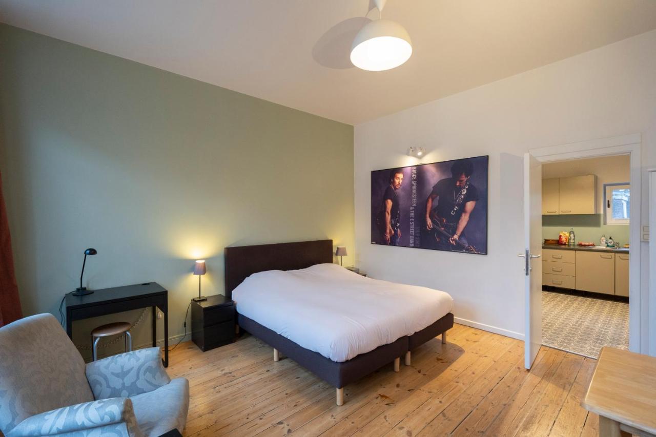 Because The Night City Lodge Antwerp Luaran gambar